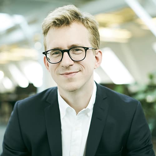 Dr. Kasper Skov Kjaer